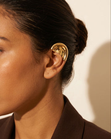 Molten Arc Ear Cuff