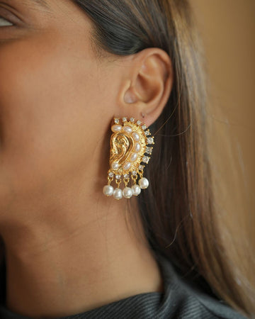 Pearl Paisley Dangler