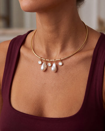 Perla Drop Collar Necklace